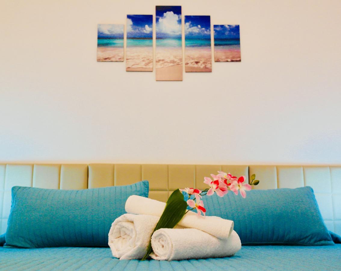 Rho Gloria 2 Hotel Buitenkant foto